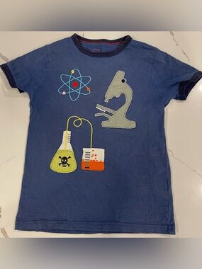 Vintage Mini Boden “doing things” science appliqué t-shirt 6/7